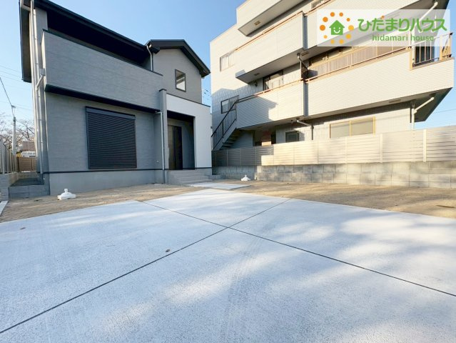 日立市桜川町2期　新築戸建の駐車場|マイホームなら駐車場代がかかりません。しかも、自宅の駐車場で洗車ができます！今までコイン洗車に行っていた手間も省けて、節約にもつながります(^^♪