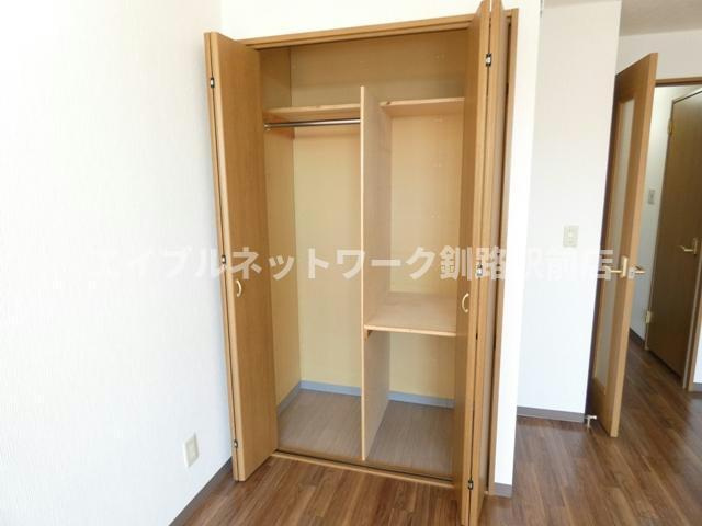藤勢浪花の収納