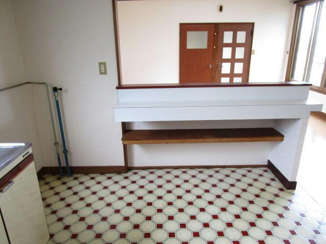 武佐1-26-27貸家のキッチン