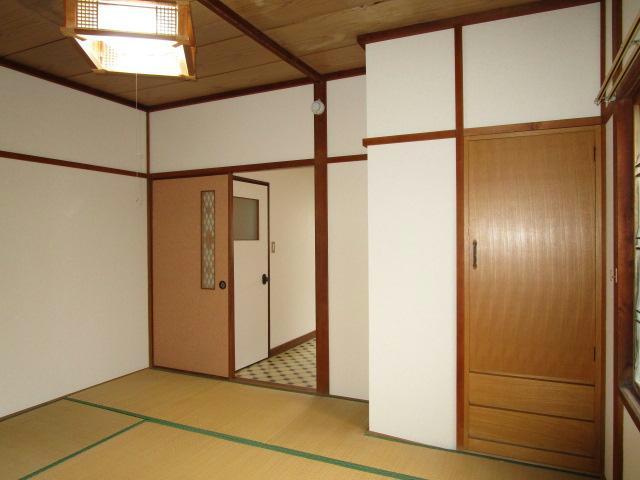 武佐1-26-27貸家の内装