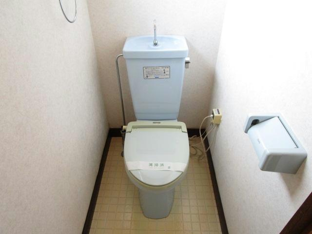 武佐1-26-27貸家のトイレ