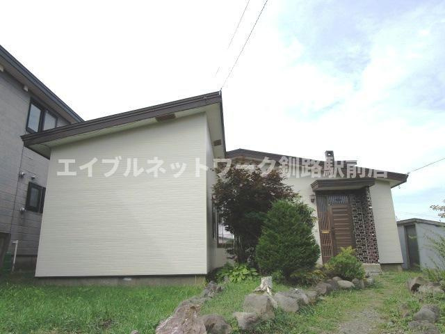 武佐1-26-27貸家の外観