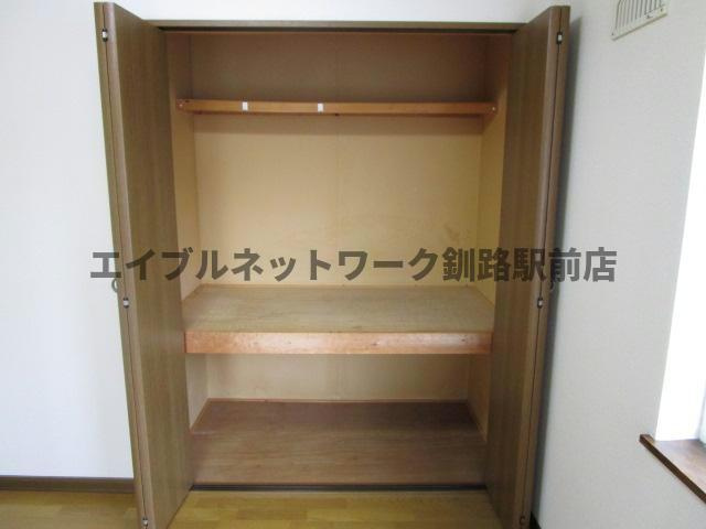 ヴォーンリッヒ緑ヶ岡の収納