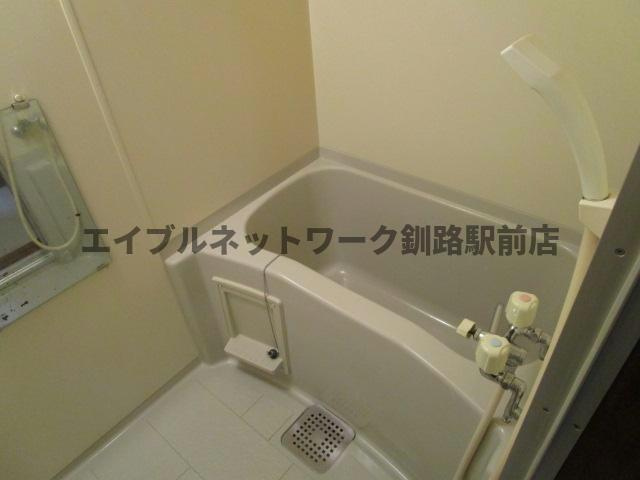 ヴォーンリッヒ緑ヶ岡の浴室