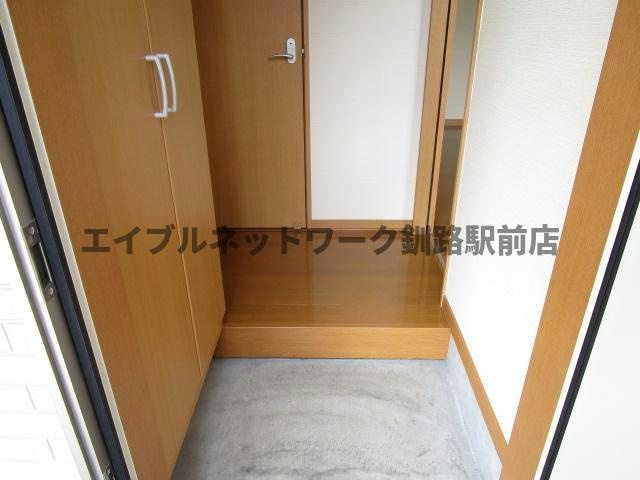 エコハウス幸の玄関