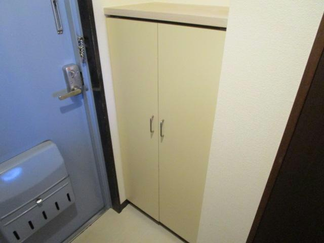 ノースコート宝橋通の玄関