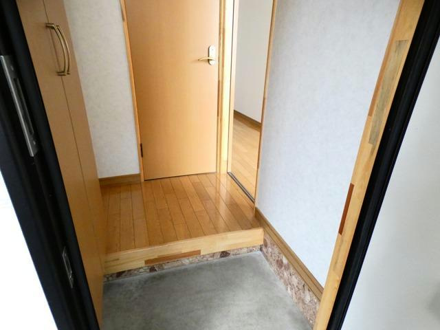 ボヌール幸の玄関