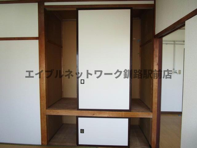 高田ハイツの収納