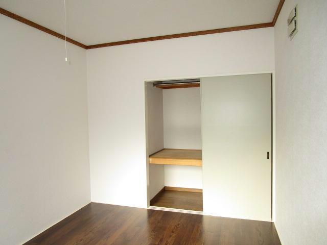 グリーンハウスの居間・リビング