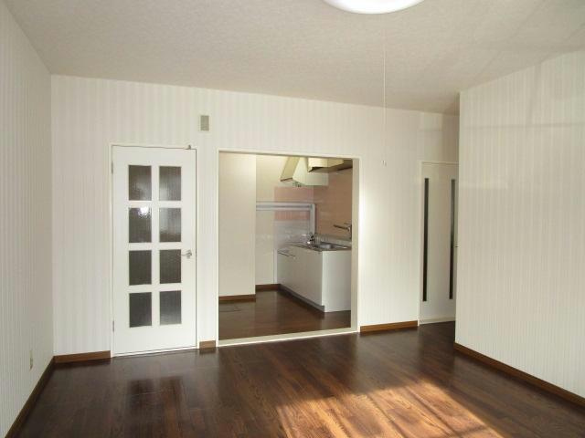 グリーンハウスの居間・リビング