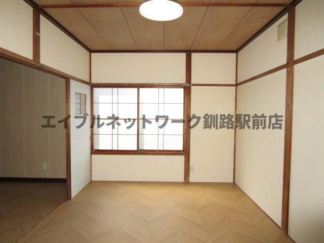 大沢マンションの居間・リビング