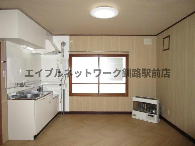 大沢マンションの居間・リビング