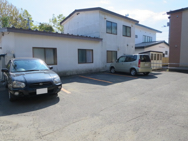 まいけるハウスの駐車場