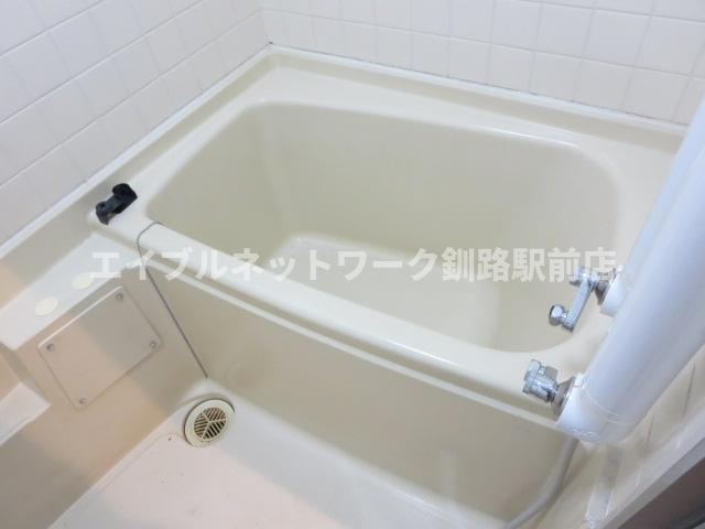 コーポ鶴ヶ岱の浴室