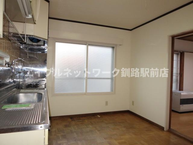 コーポ鶴ヶ岱の居間・リビング