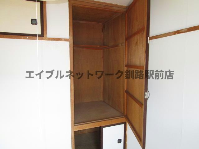 若草401マンションの収納