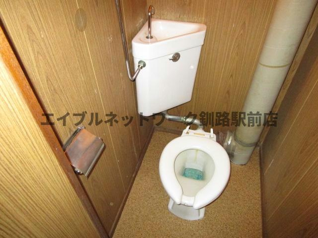 若草401マンションのトイレ