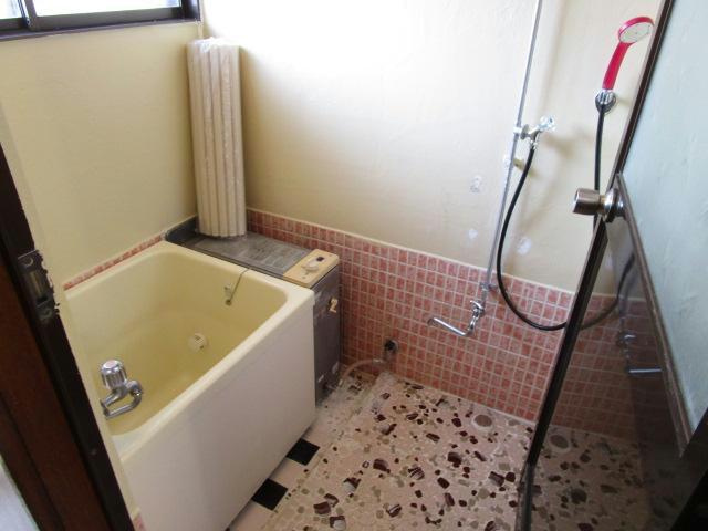 コダマハイツ1の浴室