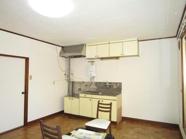 コダマハイツ1の居間・リビング