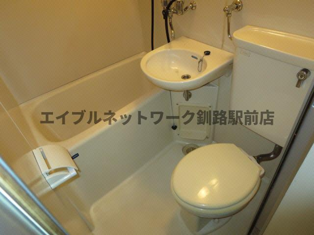 富士マンション暁の浴室