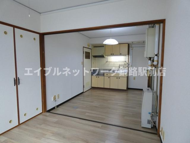 富士マンション暁の洋室