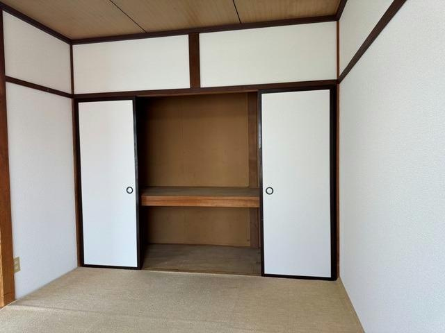 若葉マンションの収納
