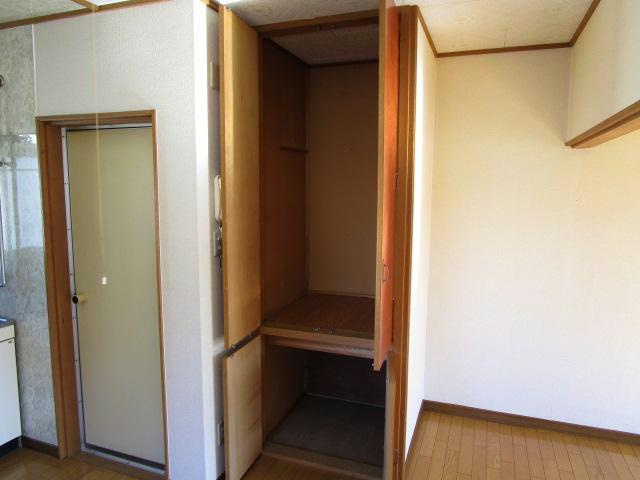 パークハイツ（松浦町）の収納