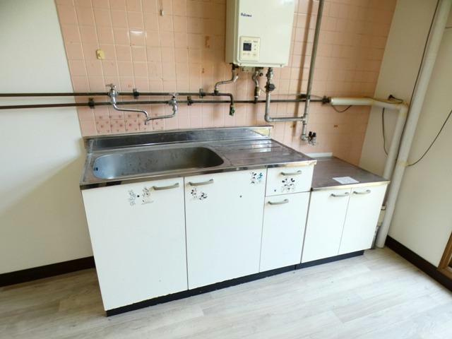 フラワーハイツ（緑ヶ岡）のキッチン