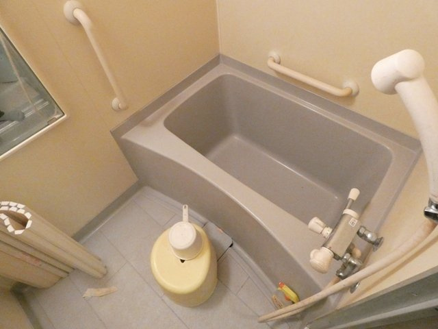 レインボーハイツの浴室