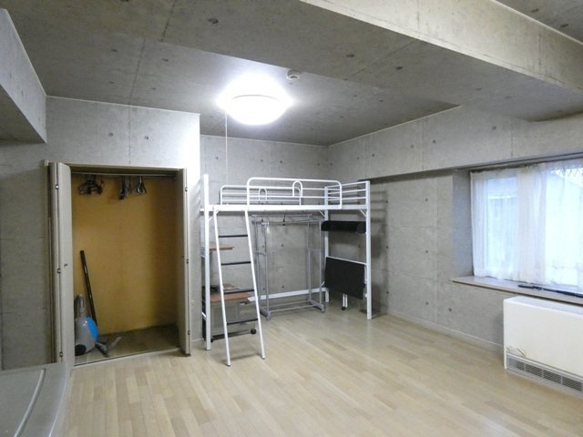 レインボーハイツの居間・リビング