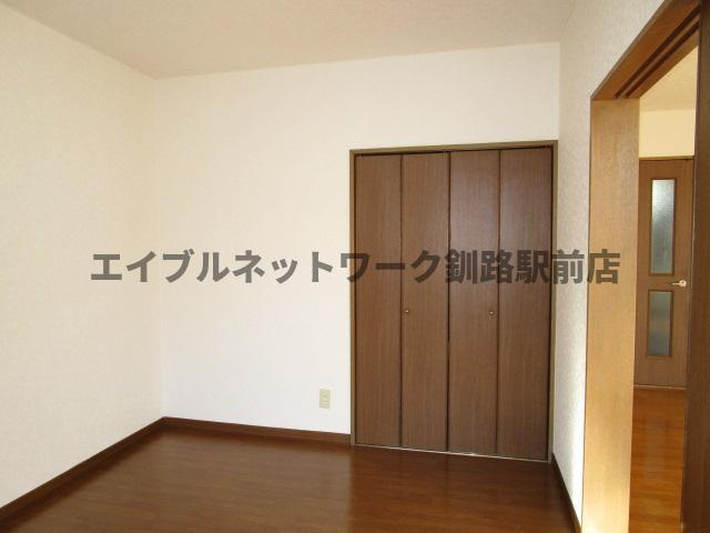 ハイネス若草の収納