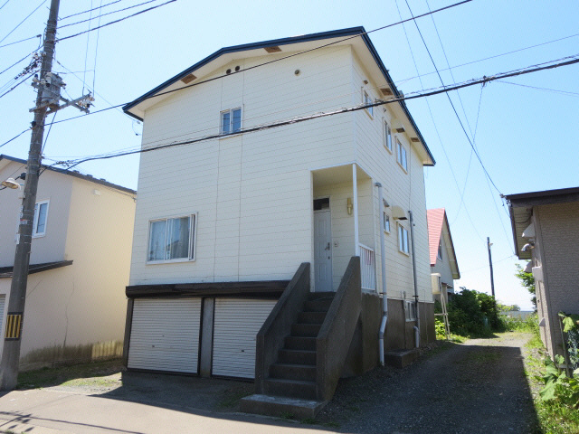 山田マンションの外観