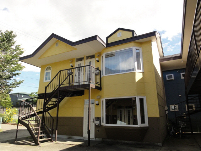 グレースコート（緑ヶ岡）の外観