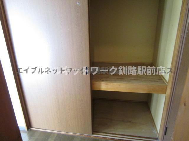 グレースコート（緑ヶ岡）の収納