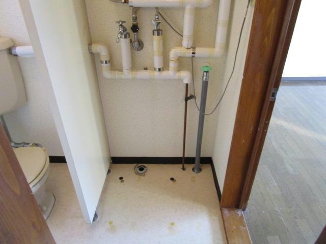 グレースコート（緑ヶ岡）の洗面所