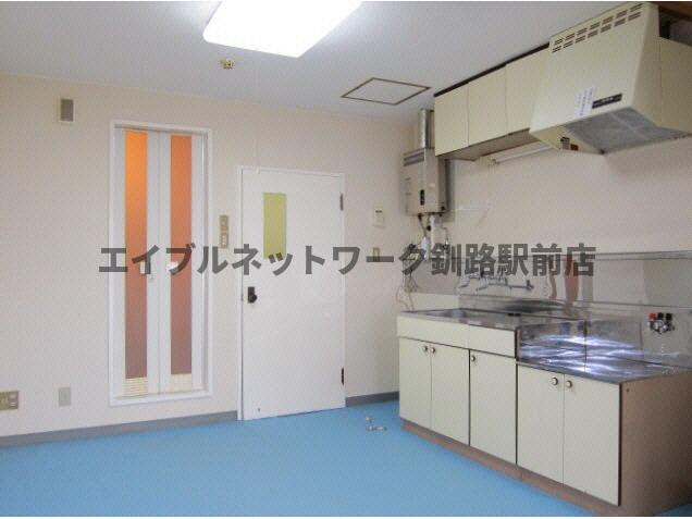 パークサイドマンション（栄町)の居間・リビング