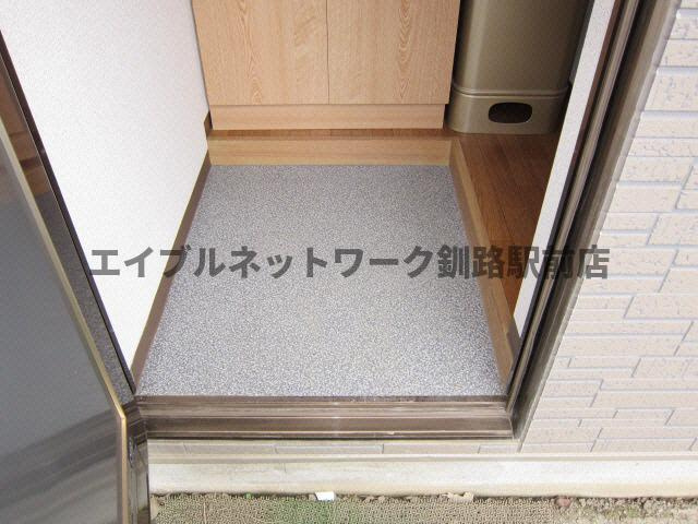 エーコー桜ヶ岡の玄関
