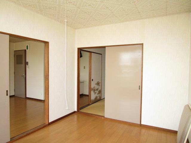 第一晴富ハイツの内装