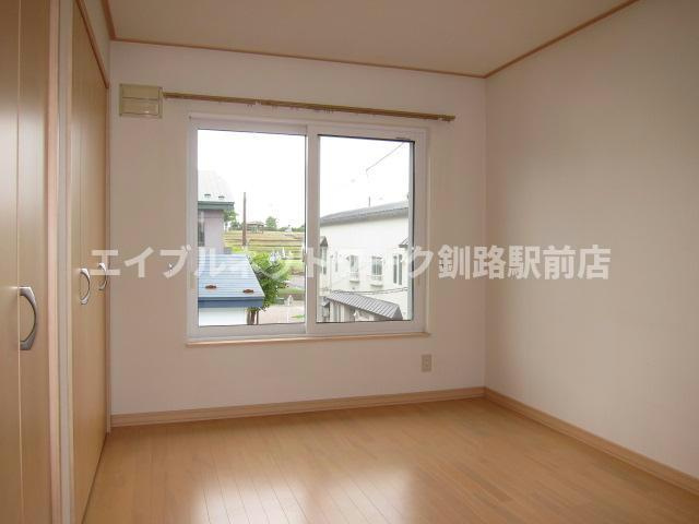 対馬マンション（米町）の居間・リビング