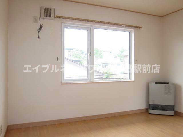 対馬マンション（米町）の居間・リビング