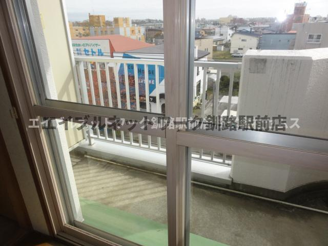 ハイツシャロムのバルコニー