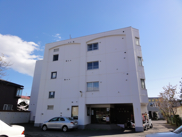 ハイツシャロムの駐車場