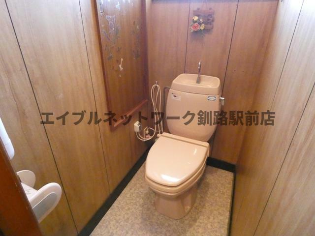 渡部マンションのトイレ