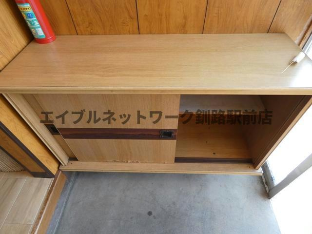 渡部マンションの玄関