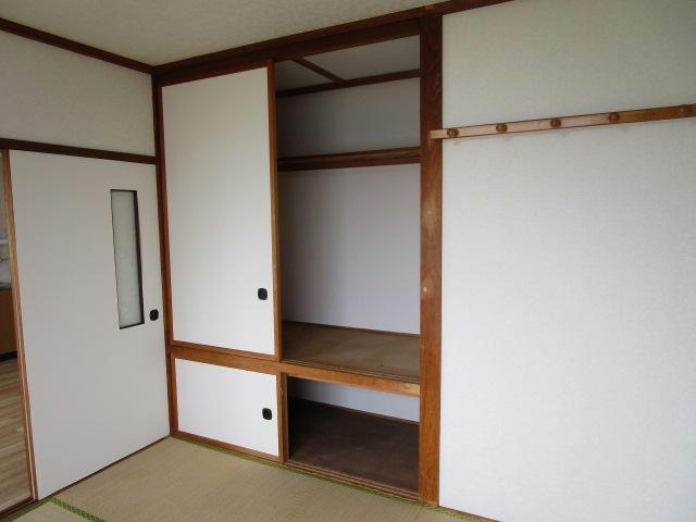 ハイツにしむらの収納