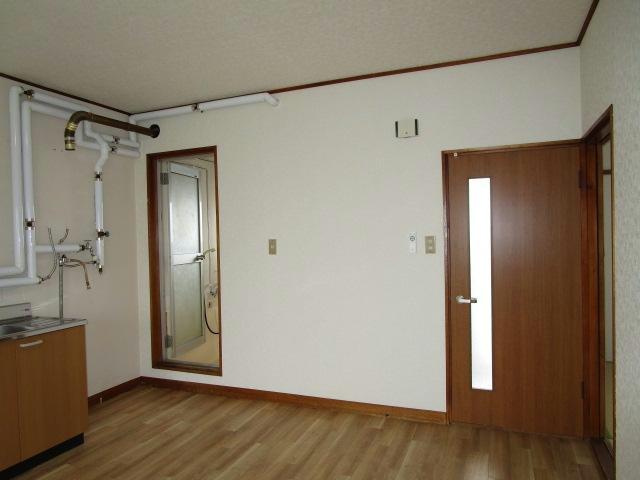 ハイツにしむらの居間・リビング