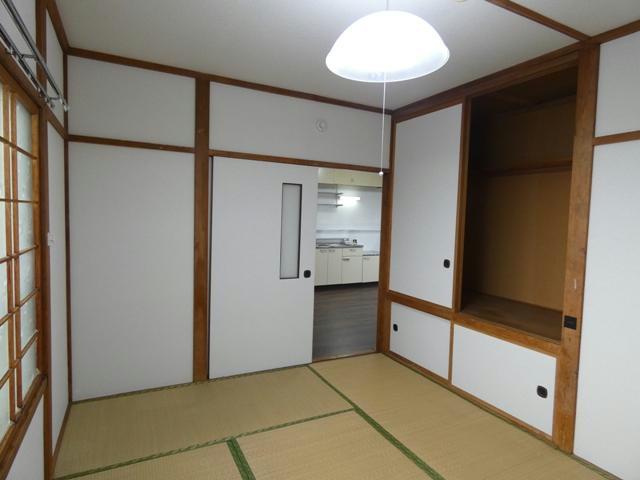 ハイツにしむらの内装