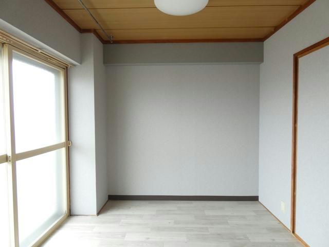 ハイツテクノスの居間・リビング