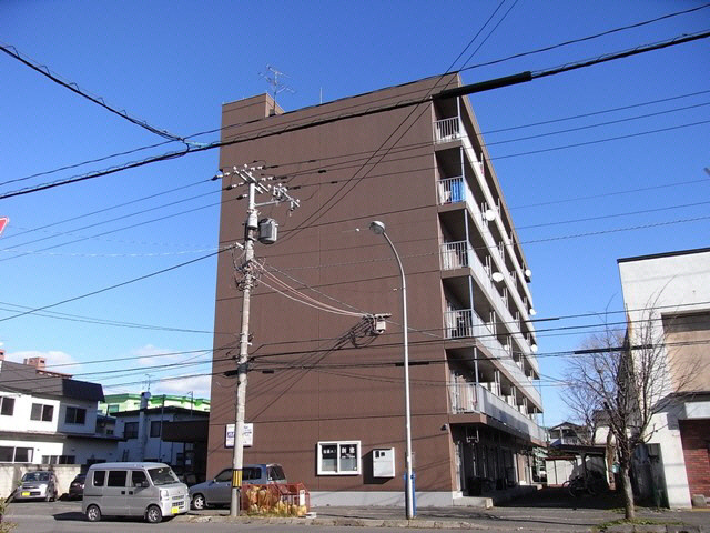 ハイツテクノスの外観