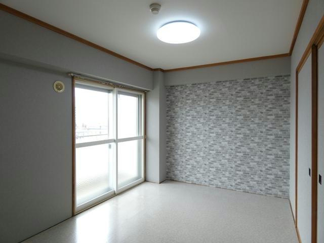 ハイツテクノスの居間・リビング